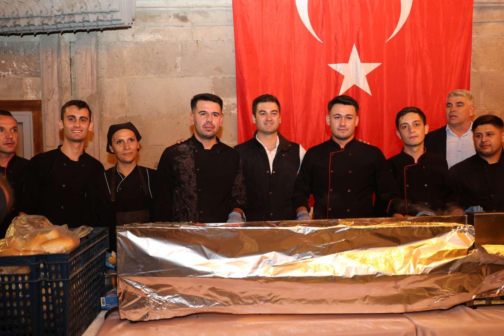 BAŞKAN MANDALİNCİ: “EKSTRA MOTİVASYONLA ÇALIŞACAĞIZ.”