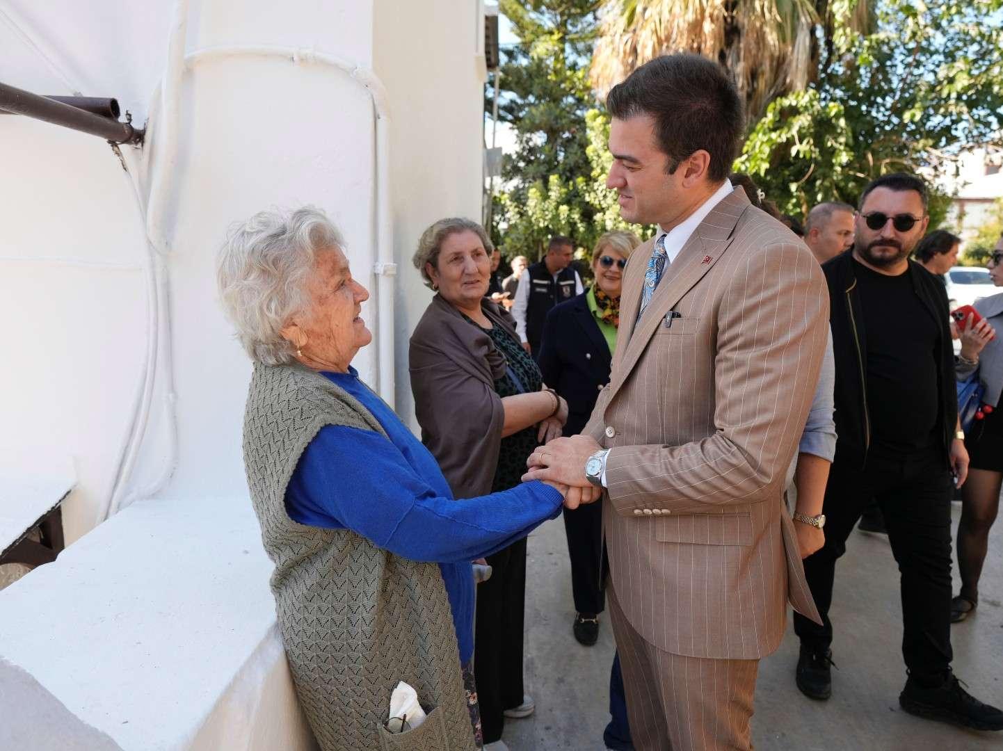 BAŞKAN MANDALİNCİ MAHALLE ZİYARETLERİNE DEVAM EDİYOR