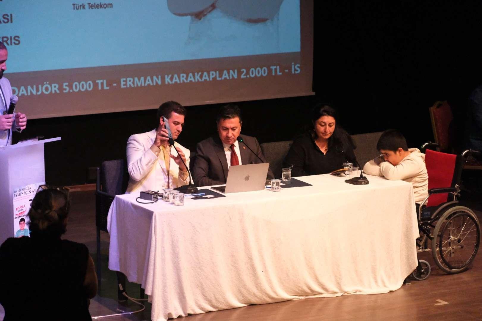 DMD HASTASI EYMEN İÇİN DÜZENLENEN YARDIM GECESİNDE 12 MİLYON TL TOPLANDI