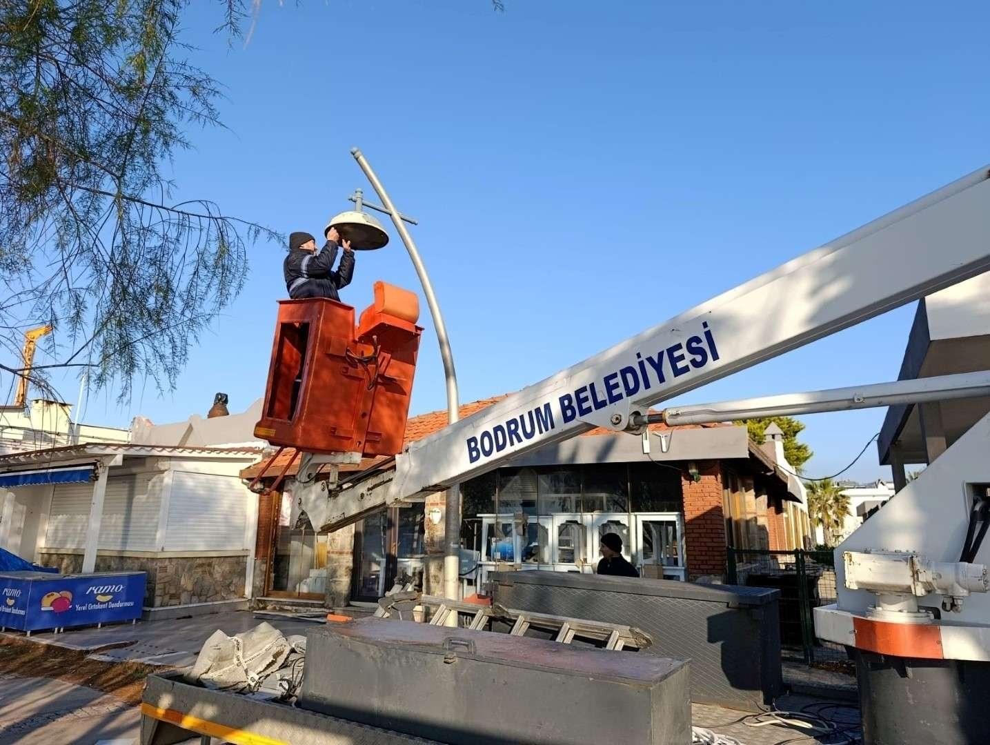 BELEDİYEDEN İLÇE GENELİNDE BAKIM VE ONARIM ÇALIŞMALARI