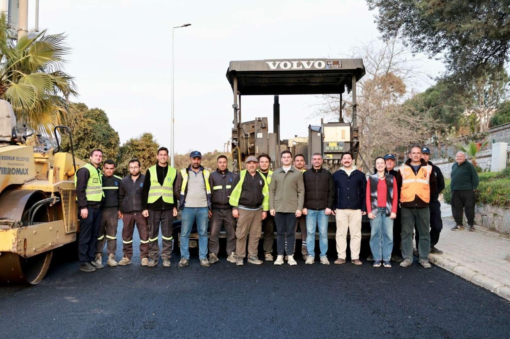 BERGAMUT CADDESİ YENİLENEN YÜZÜYLE HİZMETE AÇILIYOR