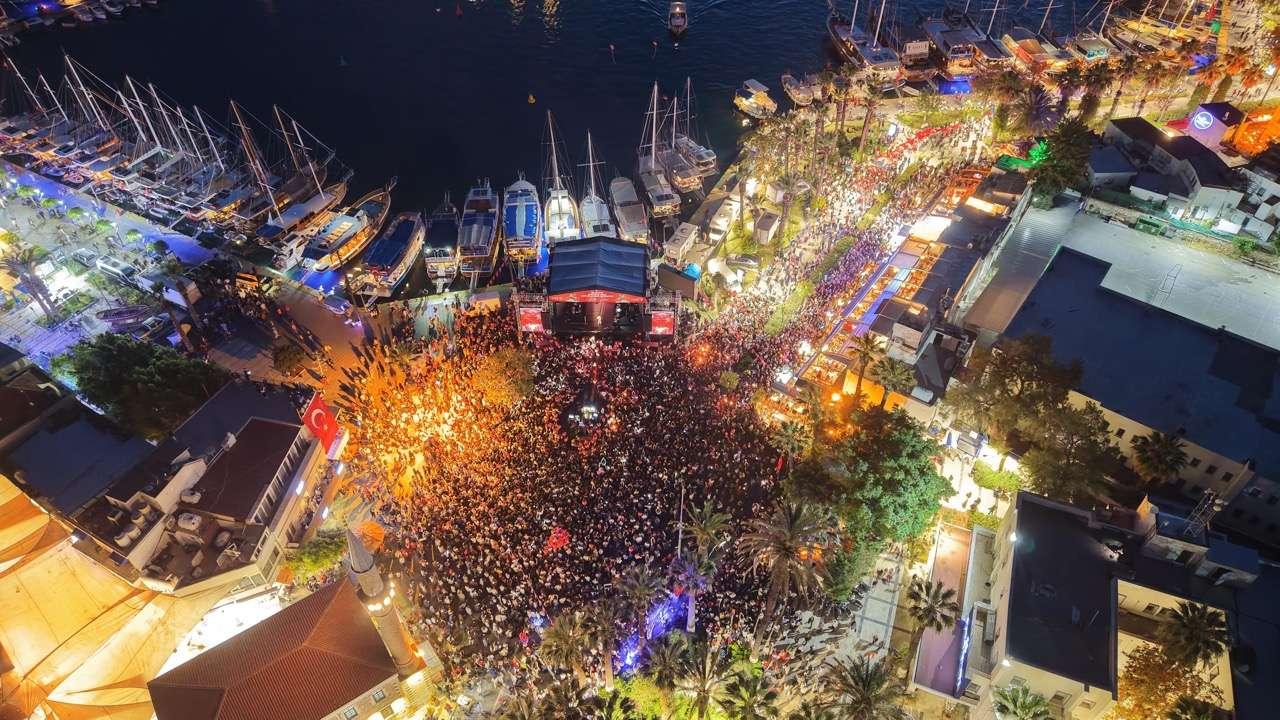 BODRUM’DA 19 MAYIS COŞKUYLA KUTLANDI