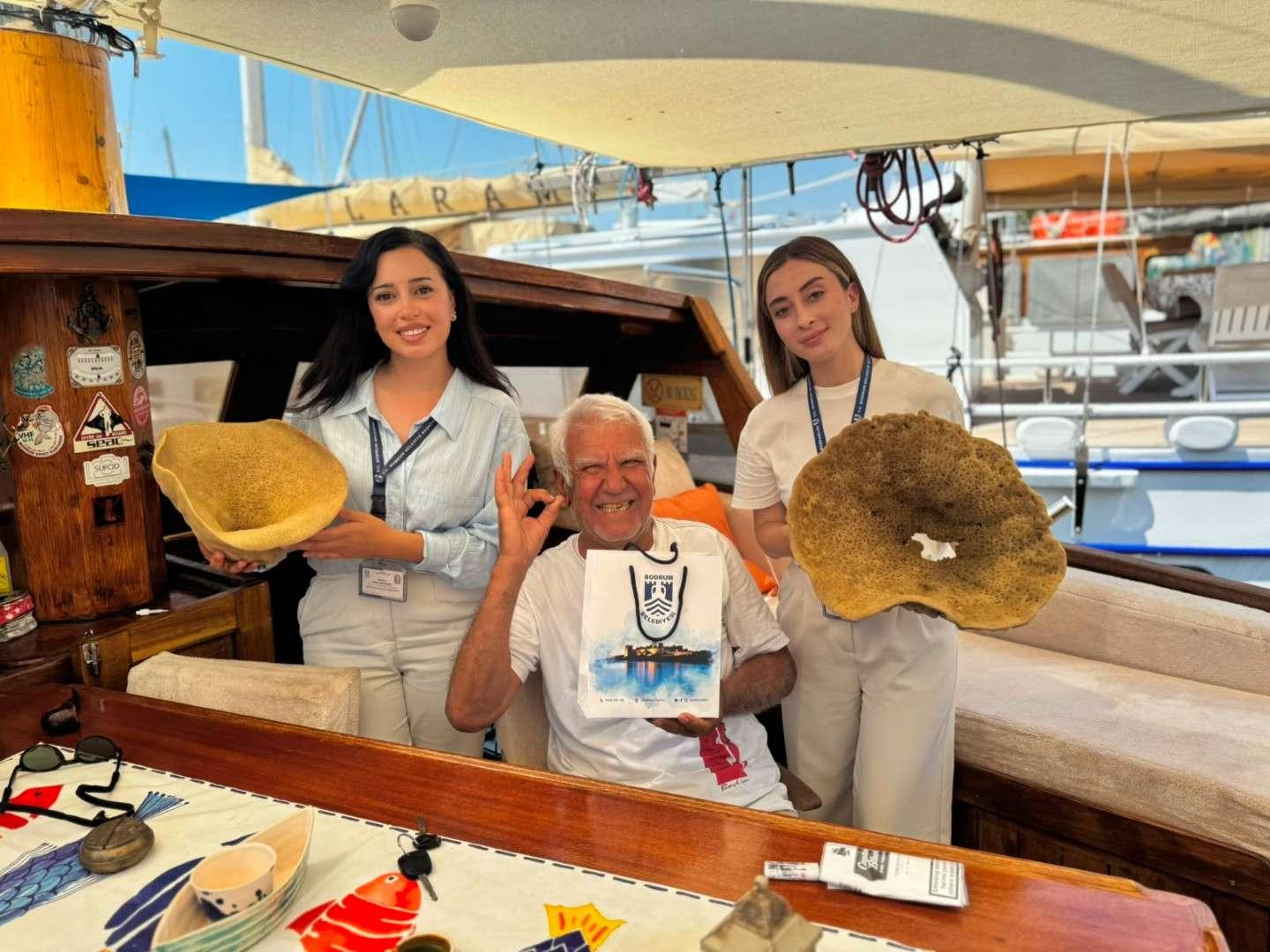 EMEKTAR DENİZCİLERE VEFA ZİYARETİ