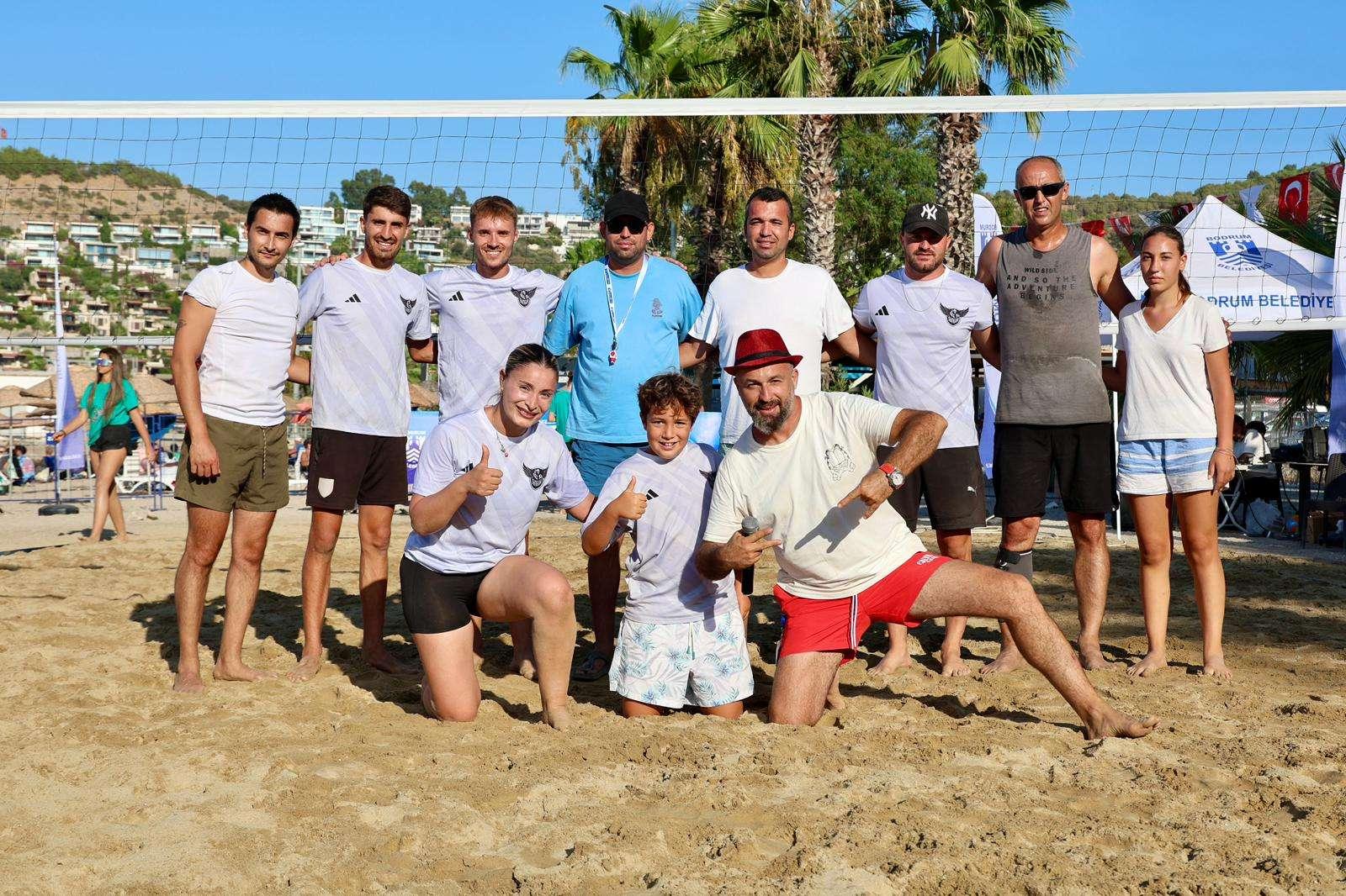 PLAJ VOLEYBOLU HEYECANI DEVAM EDİYOR