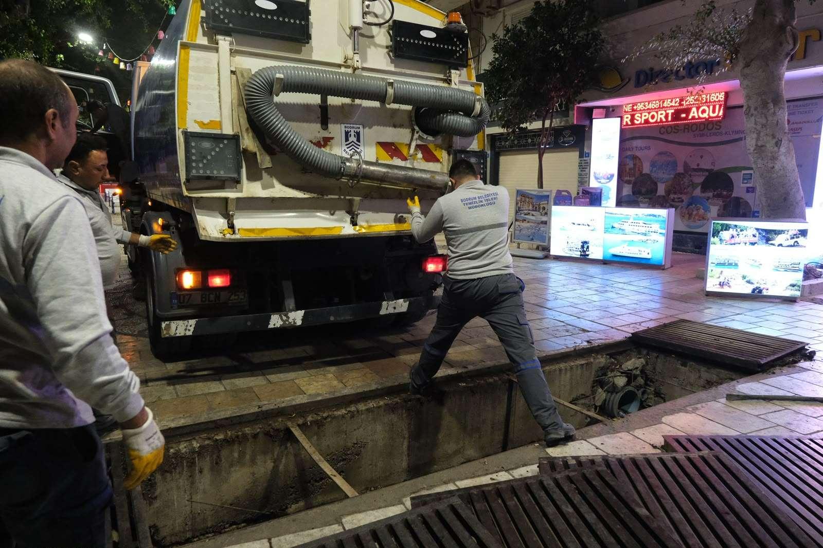 MAZGALLARDA KAPSAMLI TEMİZLİK ÇALIŞMASI YAPILDI