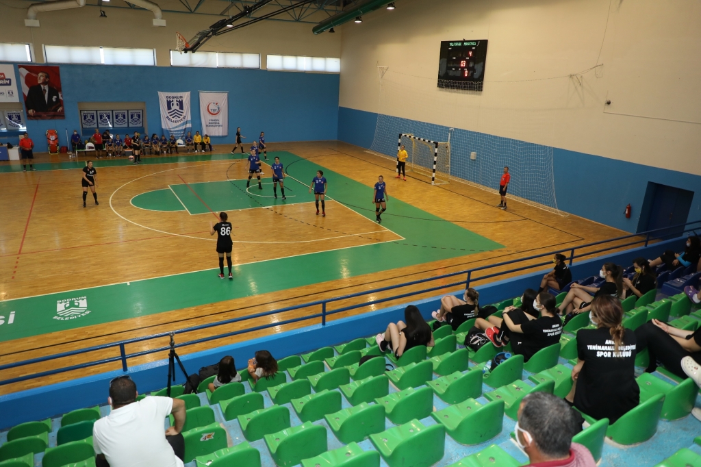 HALİKARNASSOS HENTBOL TURNUVASI BAŞLADI