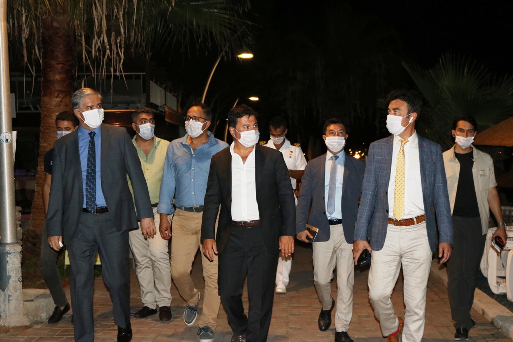 KAYMAKAM VE BAŞKAN ARAS’TAN COVİD-19 DENETİMİ