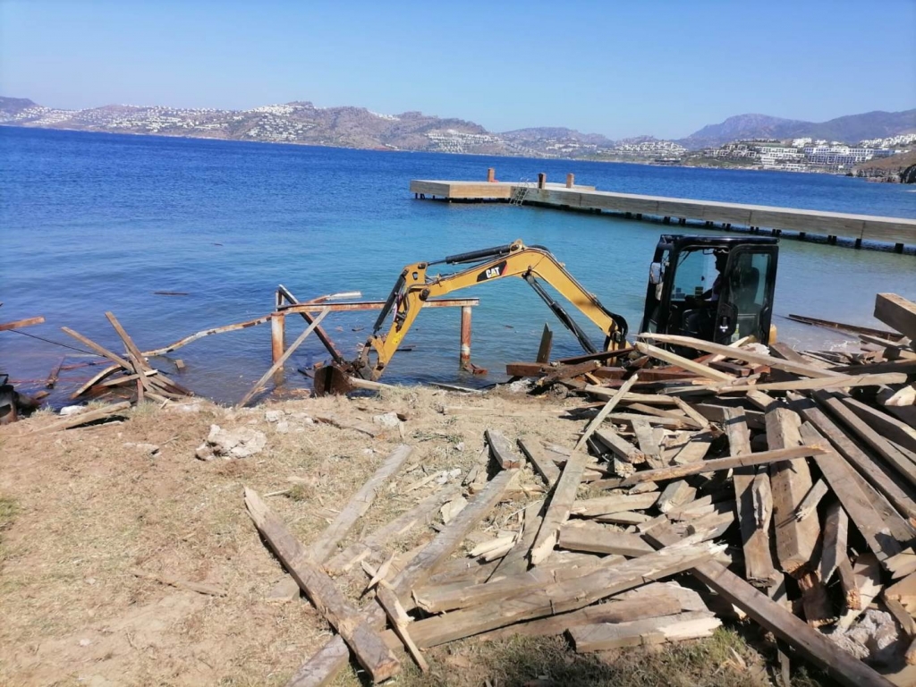 KÜDÜR'DEKİ SON YAPILAŞMA YIKILIYOR