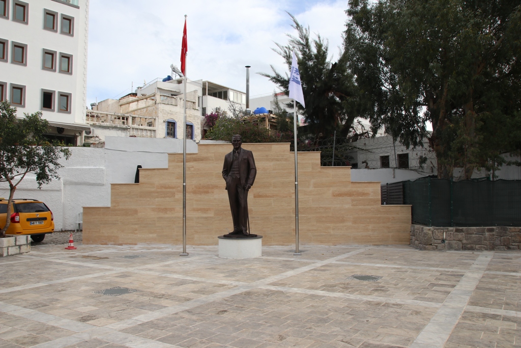 BODRUM MEYDANLARI GÜZELLEŞİYOR