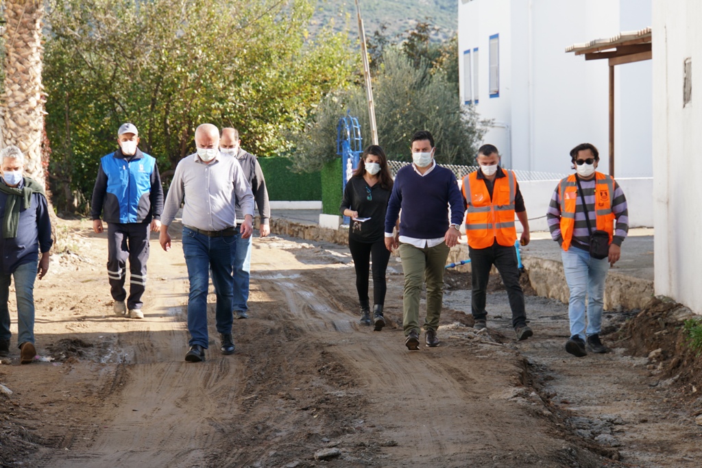 BODRUM BELEDİYESİ İKİ GÜNLÜK SOKAĞA ÇIKMA YASAĞINI DEĞERLENDİRİYOR