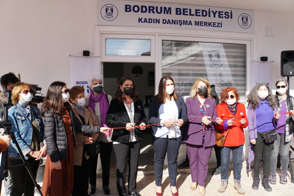 BODRUM'DA 8 MART BİR DİZİ ETKİNLİKLE ANILDI