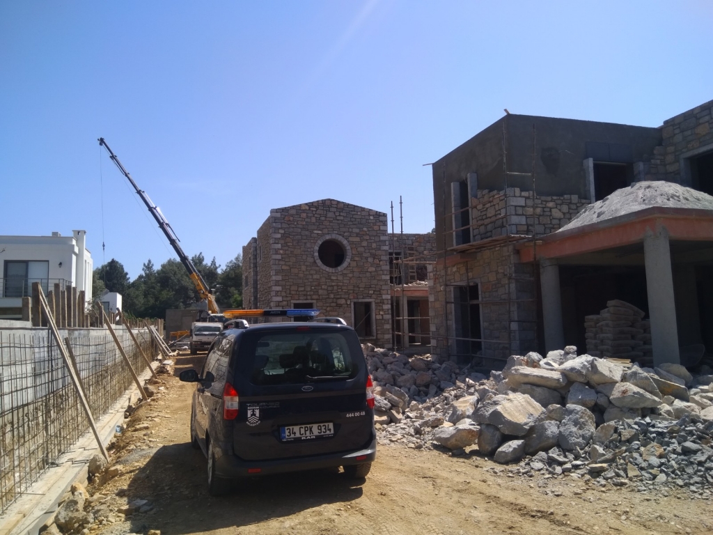 ZABITA EKİPLERİNDEN ŞANTİYE DENETİMLERİ