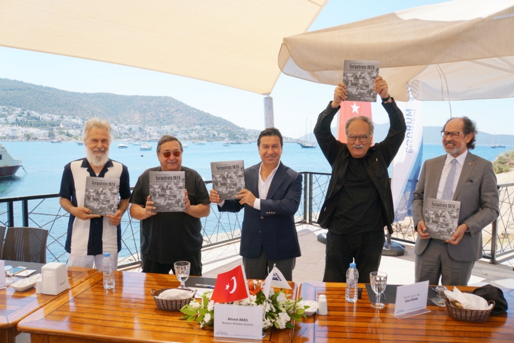 47 YIL SONRA “TURGUTREİS 1974” KİTABI RAFLARDA