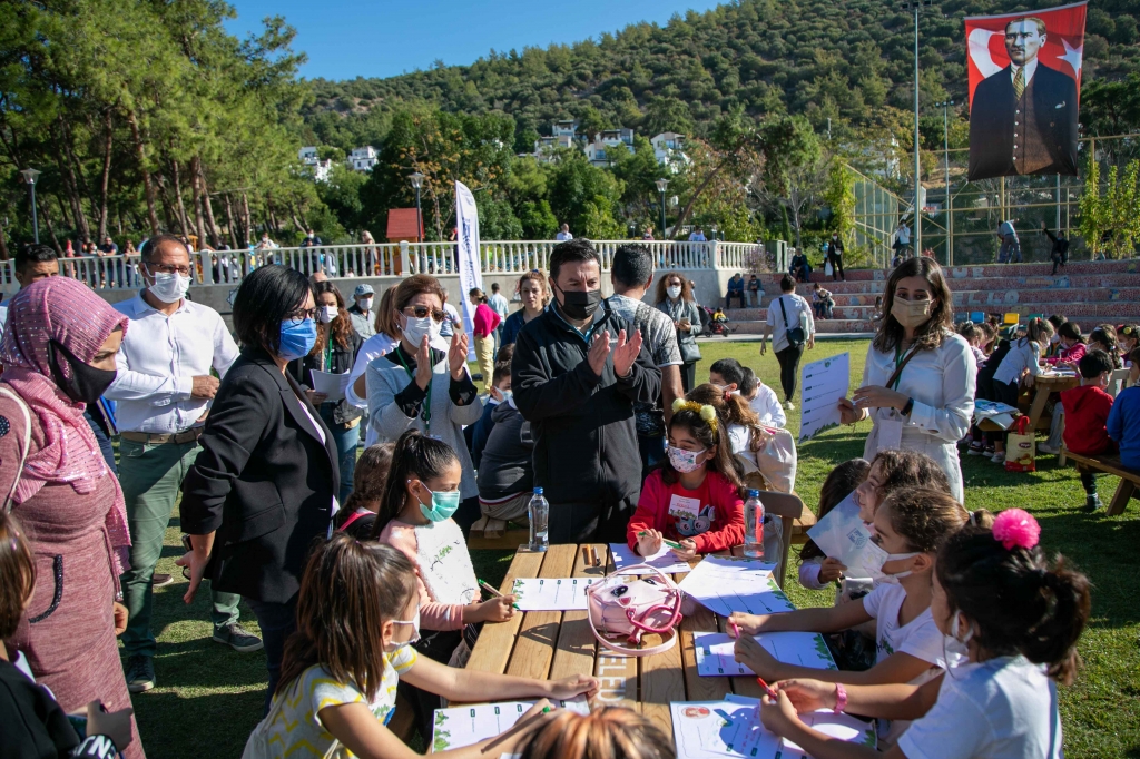 İKLİM KAHRAMANLARI UMURÇA PARKI’NDA BULUŞTU