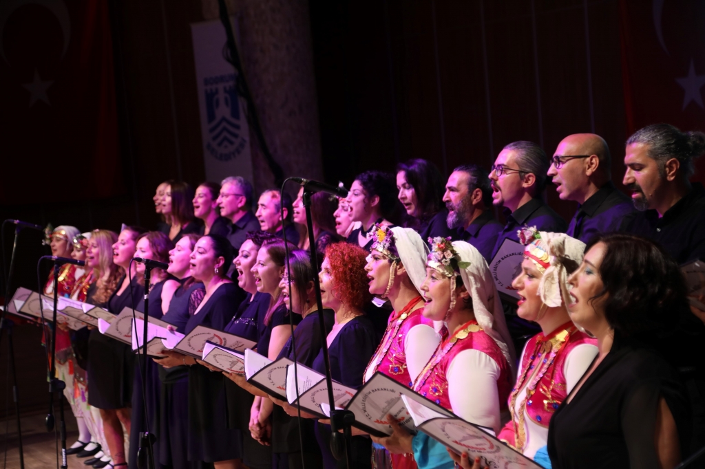 BODRUM’DA ÖĞRETMENLER GÜNÜ KUTLANDI