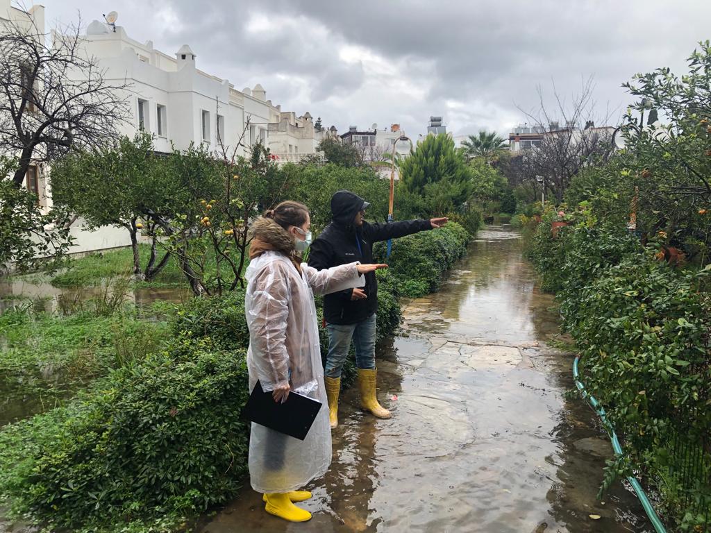 BODRUM'DA EKİPLER, SU TAŞKINLARINA KARŞI TEYAKKUZDA