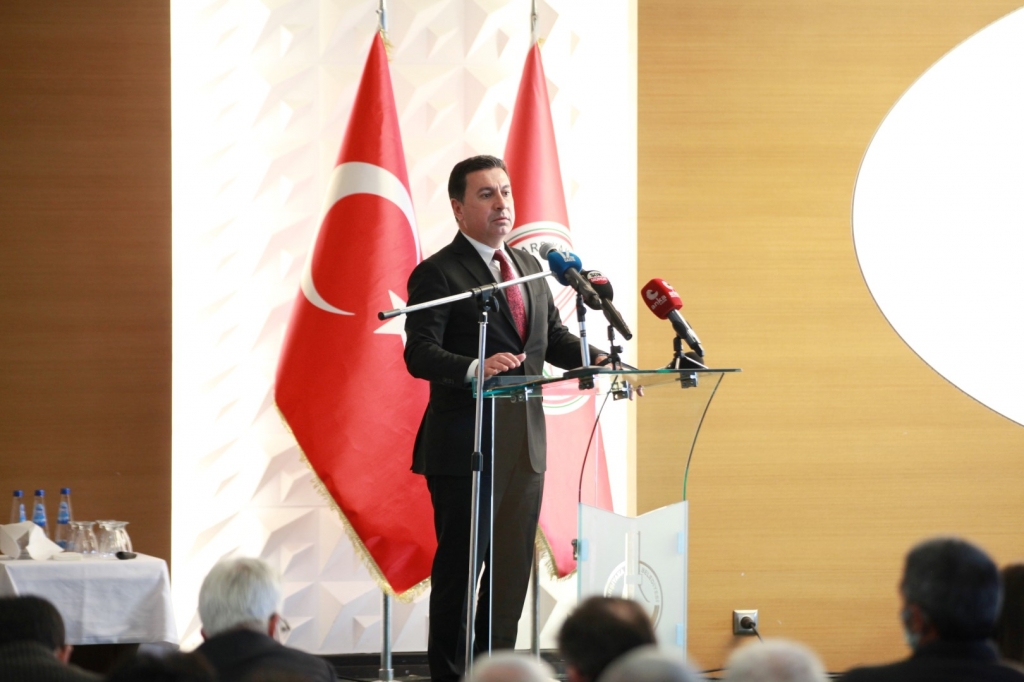 BAŞKAN ARAS, YEREL YÖNETİMLERDE SÜRDÜRÜLEBİLİR ENERJİ VE İKLİM EYLEM PLANI BELEDİYELER BULUŞMASI’NA KATILDI