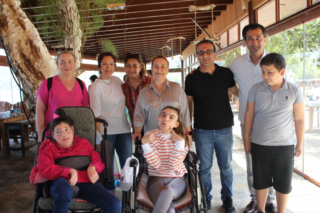 ENGELLİLER HAFTASINDA BODRUM BELEDİYESİ, ÖZEL BİREYLERLE BİR ARAYA GELDİ