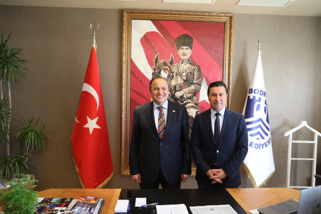 YEREL YÖNETİMLER HEYETİ’NDEN BAŞKAN ARAS’A ZİYARET