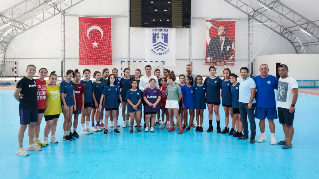 BAŞKAN ARAS'TAN SPORCULARA ZİYARET
