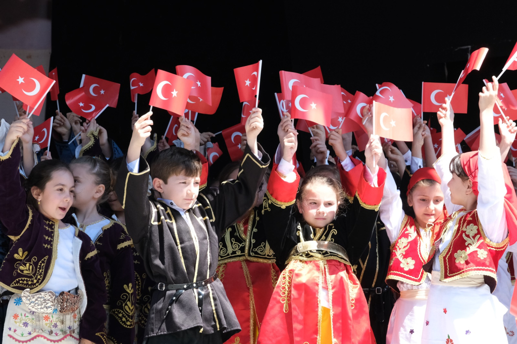 BODRUM’DA 23 NİSAN COŞKUSU