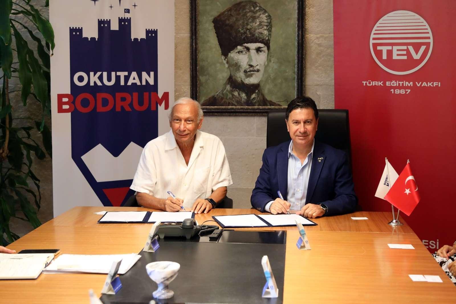 ÜNİVERSİTE ÖĞRENCİLERİ İÇİN PROTOKOL İMZALANDI