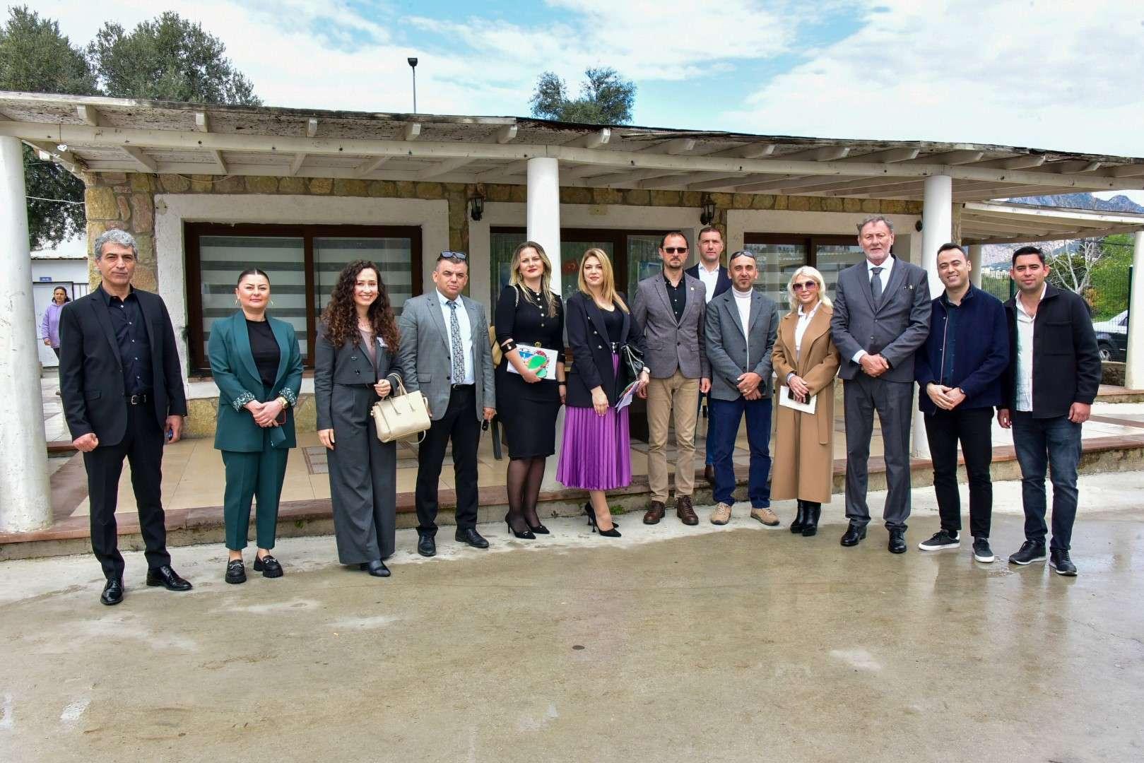 KARADAĞ HEYETİNDEN ÖZEL ÇOCUKLAR KÜLTÜR SANAT YAŞAM MERKEZİNE ZİYARET