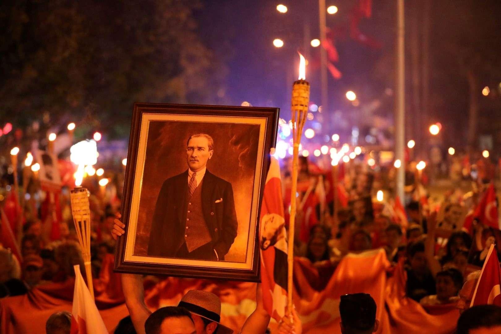 BODRUM’DA 19 MAYIS COŞKUYLA KUTLANDI