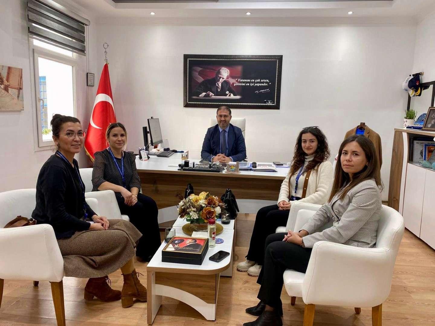 BELEDİYE VE İLÇE MİLLİ EĞİTİM MÜDÜRLÜĞÜ ORTAK PROJELERİ GÖRÜŞTÜ