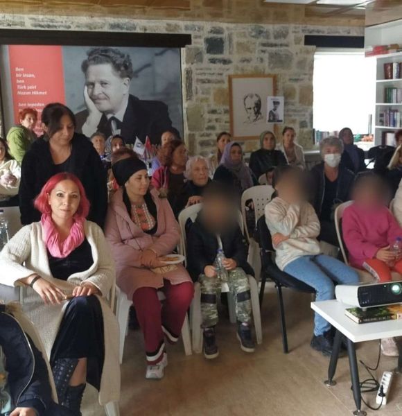 ''Filistin'i İşlemek'' Film Gösterimi Yapıldı