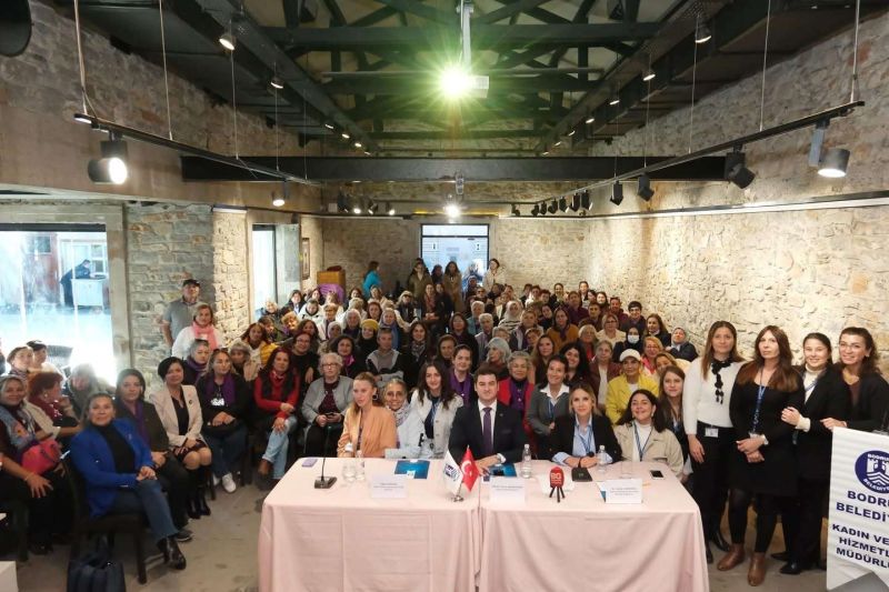 Kadına Yönelik Şiddete Karşı Uluslararası Mücadele Günü’nde Kadın Mahalle Meclisleri Politika Belgesi Halka Duyuruldu