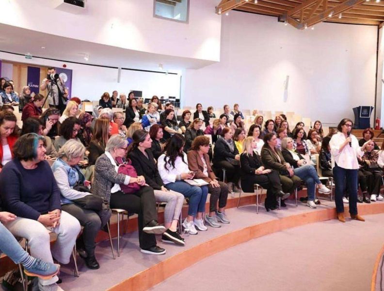 Kadınlar Kentini Yönetiyor!