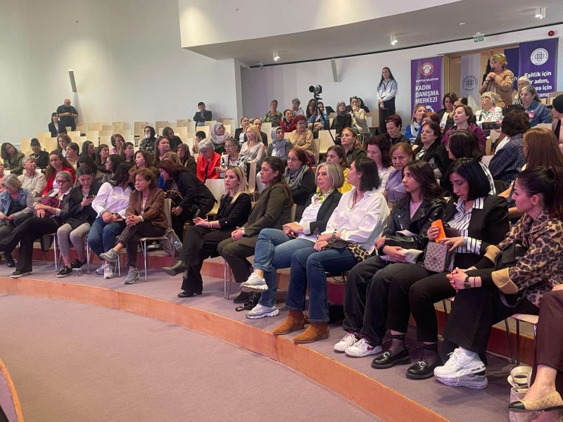 Kadınlar Kentini Yönetiyor!