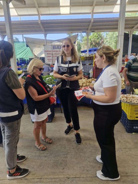 Kadın ve Aile Hizmetleri Ekipleri Sahada