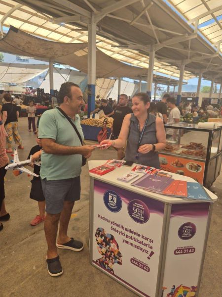 Kadın ve Aile Hizmetleri Ekipleri Sahada