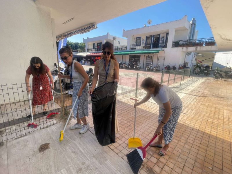 ‘Temiz Çarşamba’ya Merhaba!’ etkinliği kapsamında temizlik çalışması yapıldı