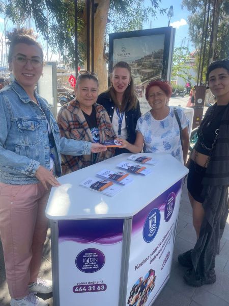 Bodrum Girişimci ve Üreten Kadınlar Sonbahar Şenliğinde farkındalık standı açıldı