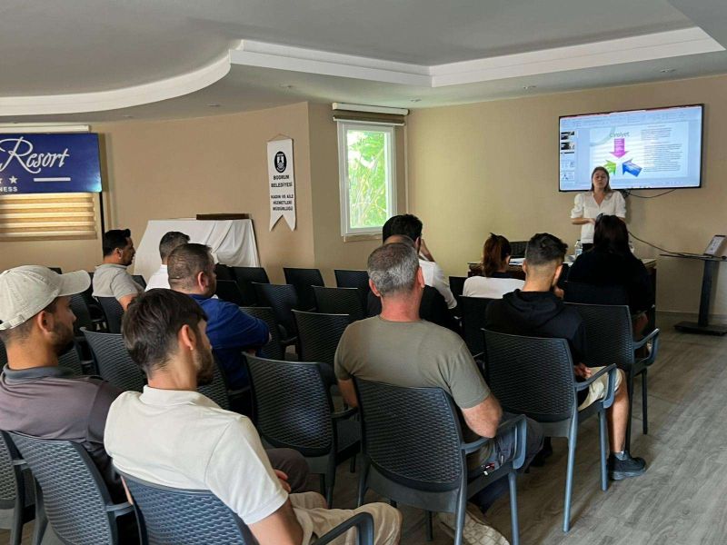 Kadıkalesi Resort Otel’de 'Toplumsal Cinsiyet Eşitliği ve Şiddet Farkındalığı Eğitimi' verildi