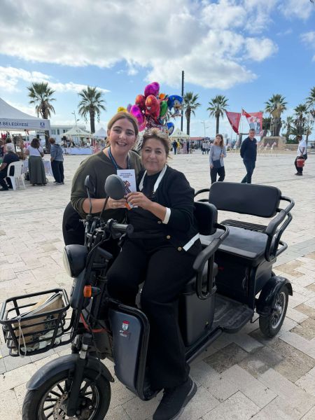 Cumhuriyet ve Kadın Emeği Şenliğinde stant çalışması yapıldı