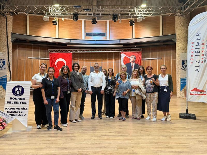 “İnme ve Damar Hastalıklarına Bağlı Bilişsel Etkilenmeden Korunma” semineri verildi