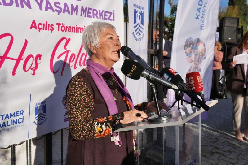 Belediyemizden 25 Kasım’a Özel Açılış: 'Bitez Kadın Yaşam Merkezi açıldı'
