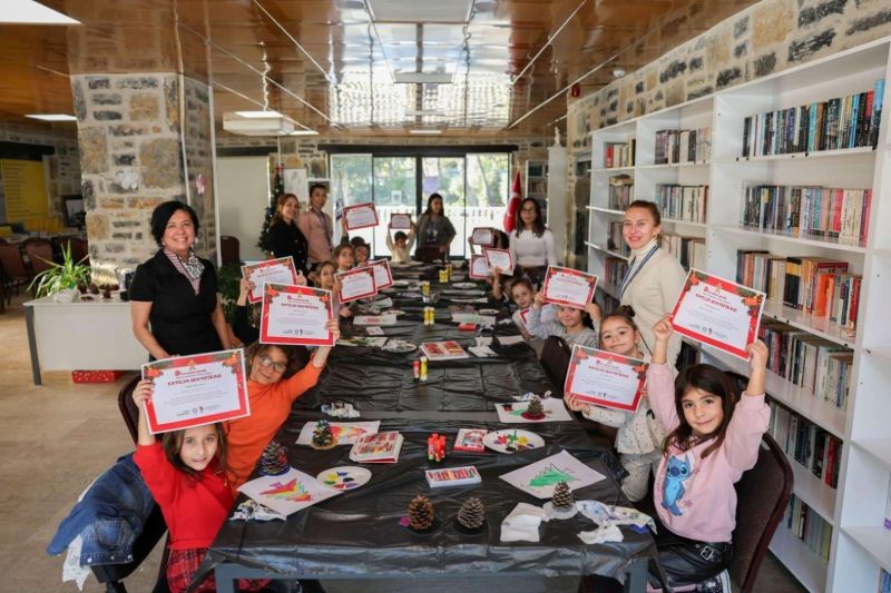 Çocuklara yönelik 'Yılbaşı Atölyesi' düzenlendi