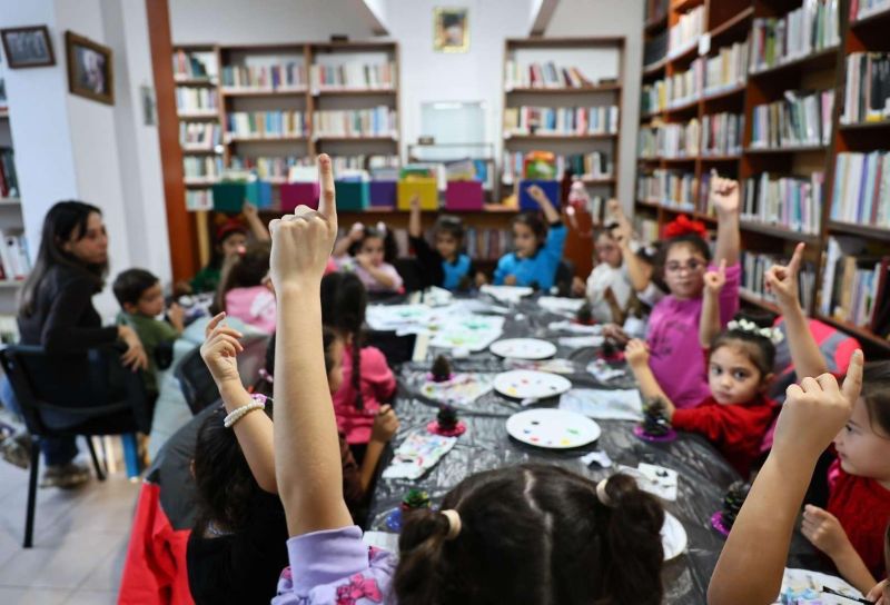 Çocuklara yönelik 'Yılbaşı Atölyesi' düzenlendi