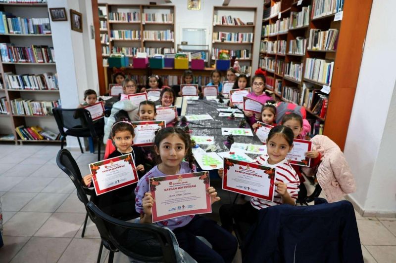 Çocuklara yönelik 'Yılbaşı Atölyesi' düzenlendi