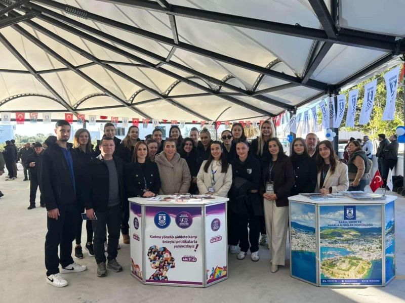 Yalıkavak'taki Toplu Açılış Töreninde Şiddete Karşı Farkındalık Çalışması Yapıldı