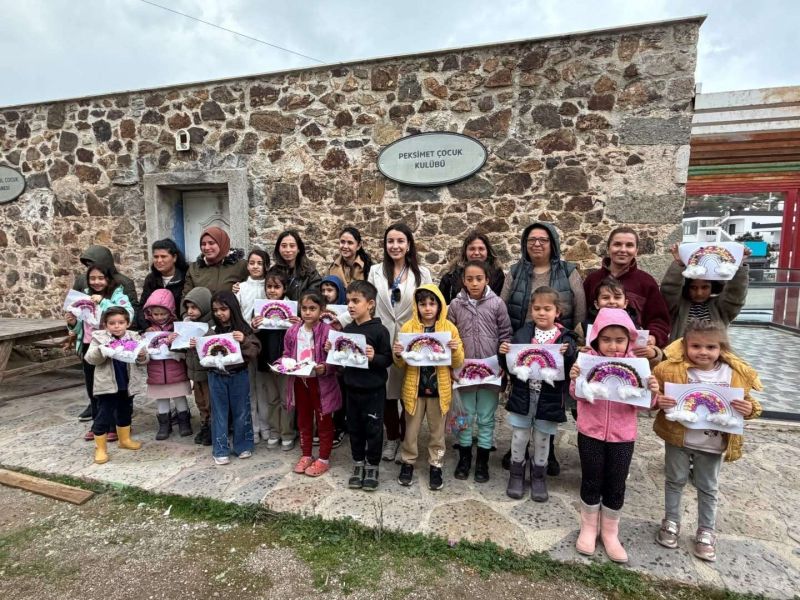 Yarı Yıl Tatilinde Çocuklara Peksimet'te Gökkuşağı Sanat Atölyesi düzenlendi