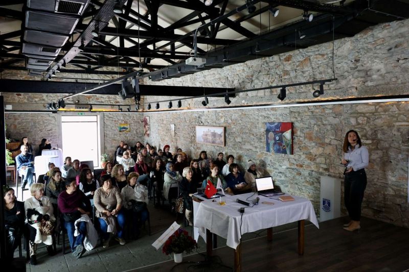 Kadın Girişimciler için E-Ticaret (Online Ticaret) Semineri Düzenlendi