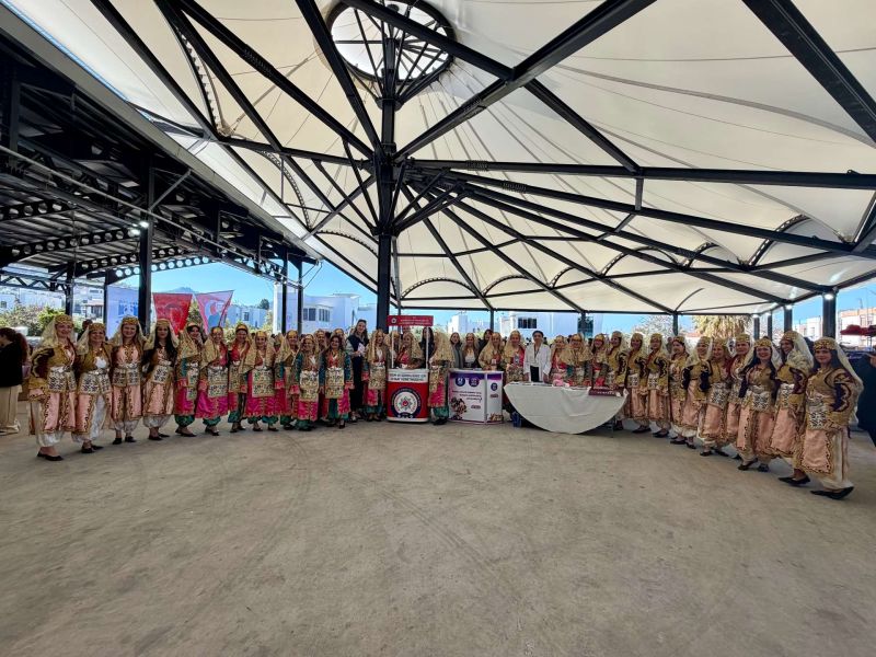 8 Mart Dünya Kadınlar Günü'nde Yalıkavak'ta stant çalışması