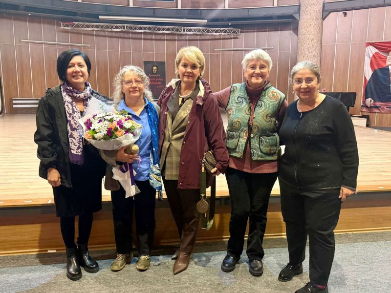 Hacer Foggo ile söyleşi: 'Kadın Çocuk Yoksulluğu ve Dayanışma'