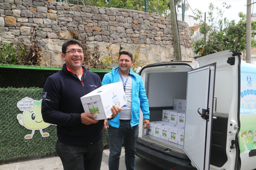 BODRUM MUNICIPALITY CONTINUES TO BRING OUR CHILDREN TOGETHER WITH PUBLIC MILK